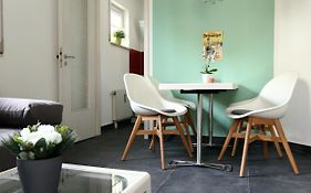 Apartment / Flat / Wohnung Im Herzen Von Dresden